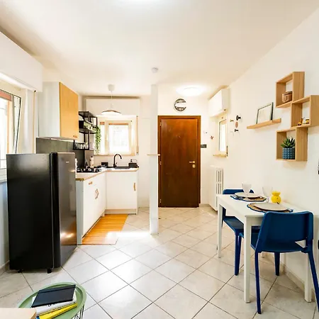 Guesthost - Dolce Flat Near The شقة Montesilvano Marina