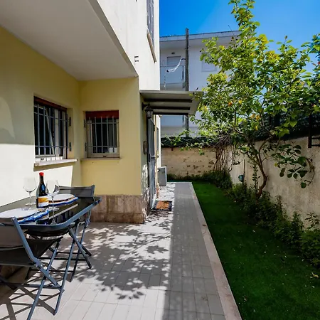 Guesthost - Dolce Flat Near The *